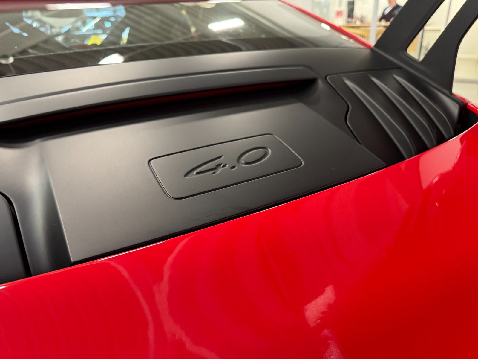 Rød Porsche 911 GT3 fra 2024