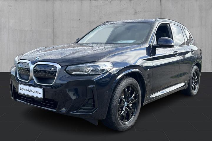 Sort BMW iX3 fra 2022