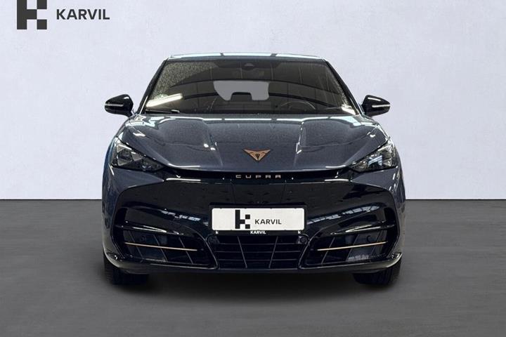 Blå Cupra Tavascan fra 2025
