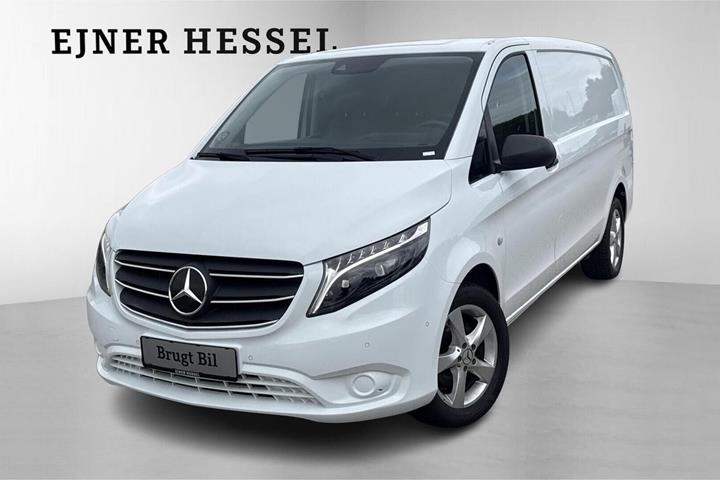 Hvid Mercedes Vito 116 fra 2023