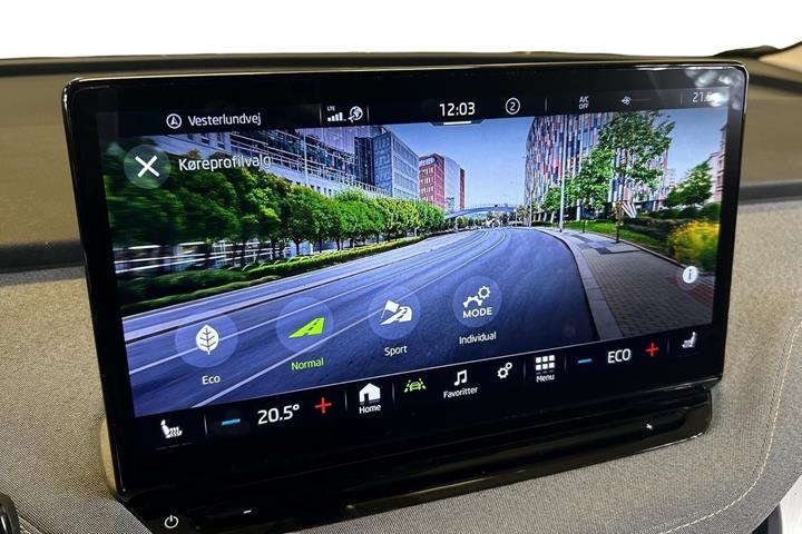 Sølv Skoda Enyaq fra 2023