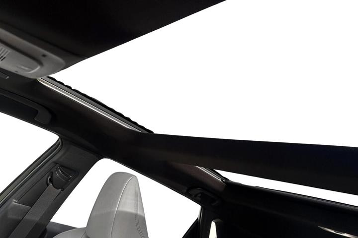 Sølv Toyota BZ4X fra 2023