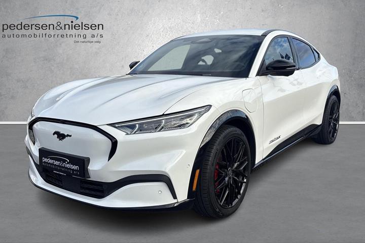 undefined Ford Mustang Mach-E fra 2022