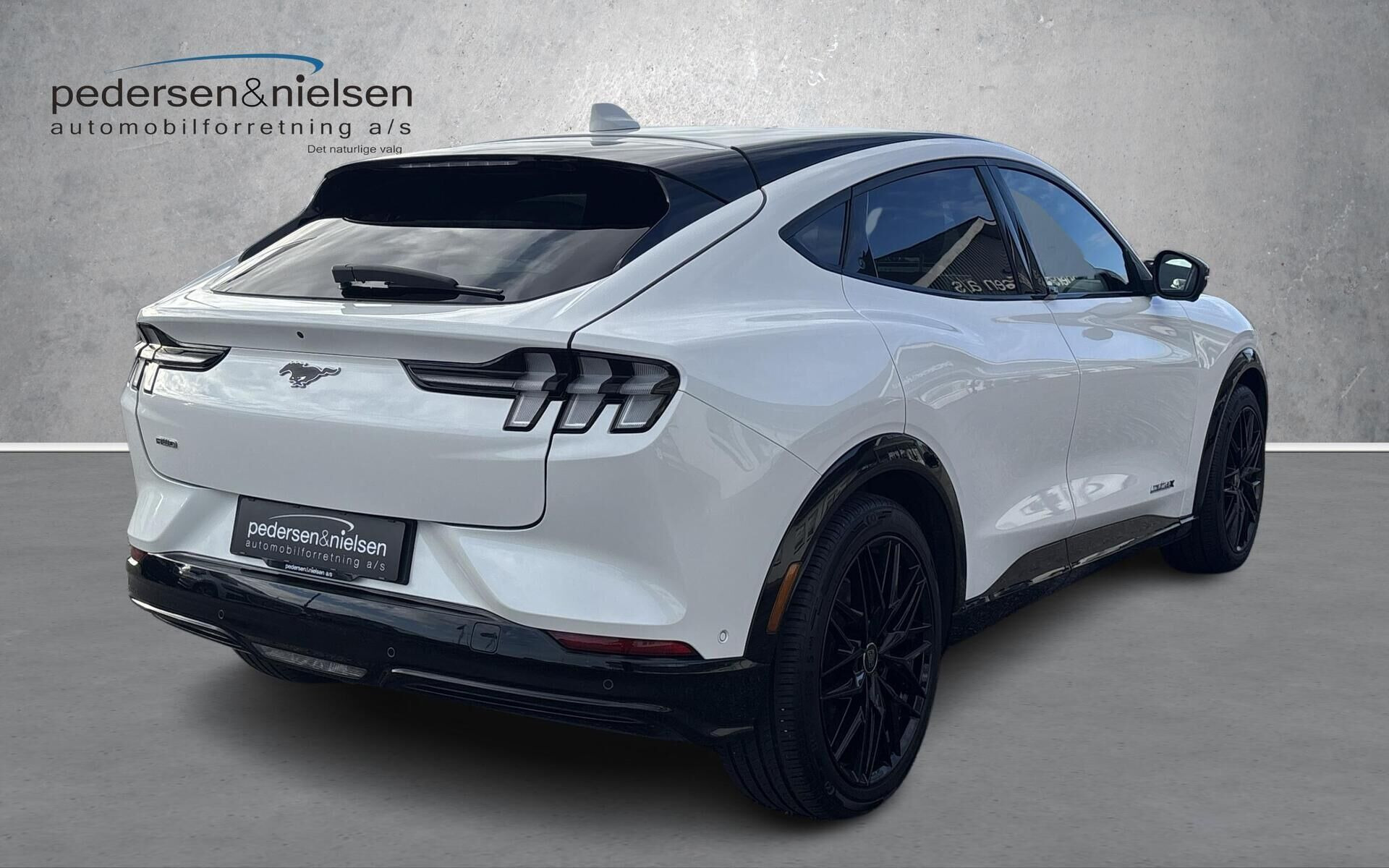 undefined Ford Mustang Mach-E fra 2022