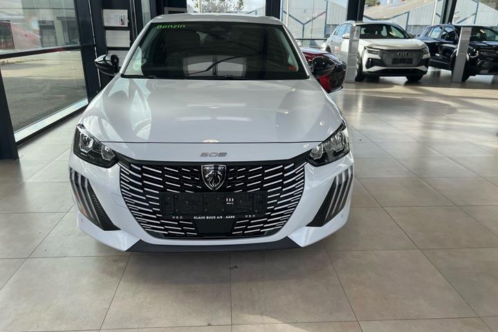 Hvid Peugeot 208 fra 2025