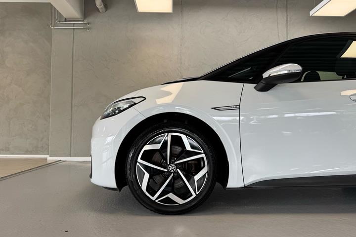 Hvid VW ID.3 fra 2022