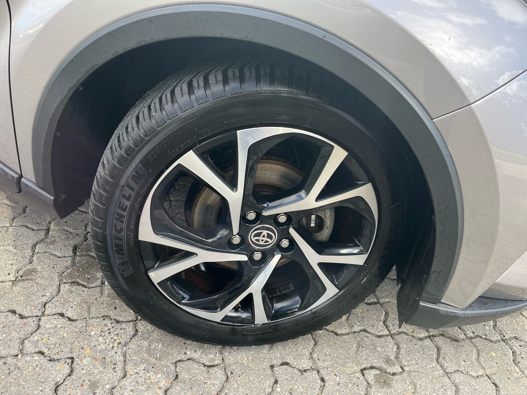 undefined Toyota C-HR fra 2021