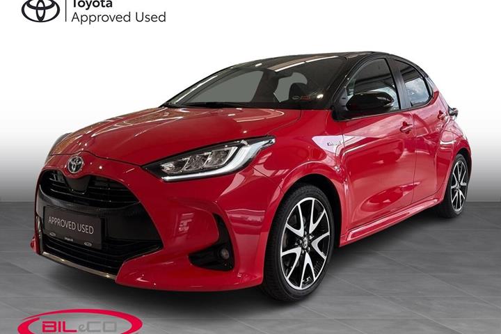 Sort Toyota Yaris fra 2020 set udefra