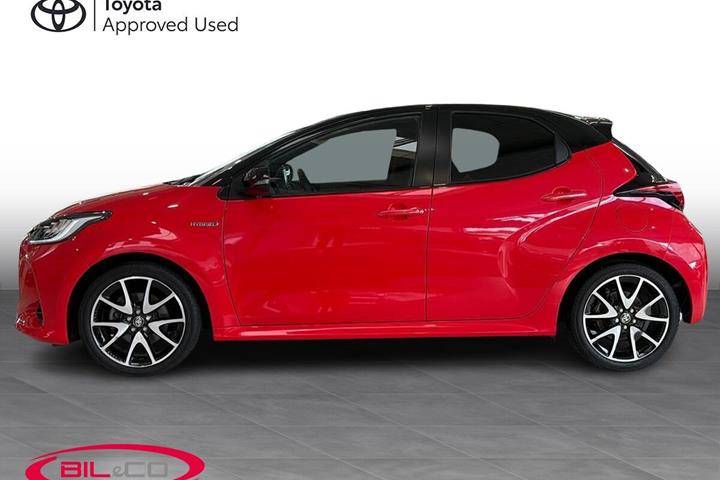 Sort Toyota Yaris fra 2020