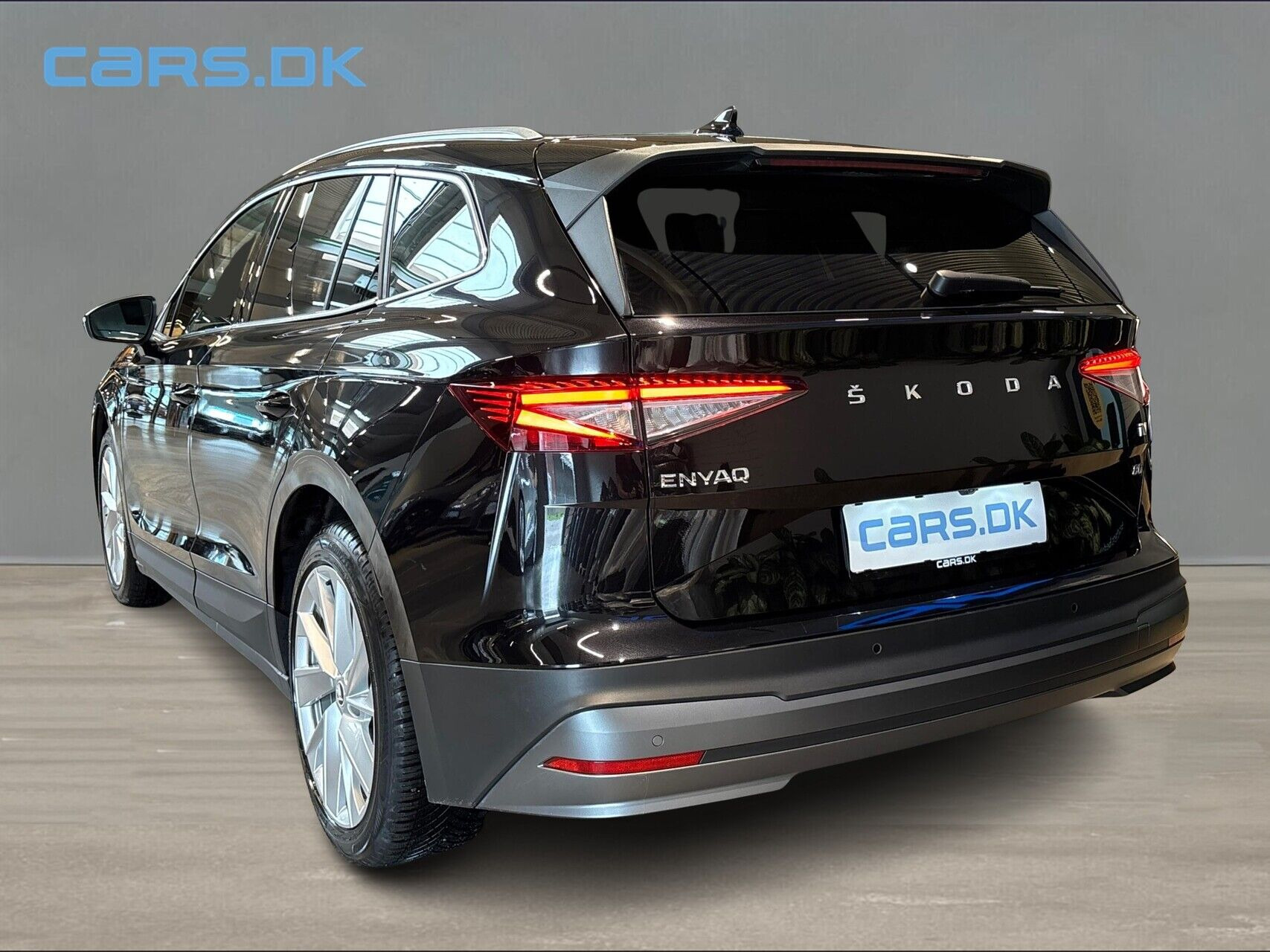 Sort Skoda Enyaq fra 2024
