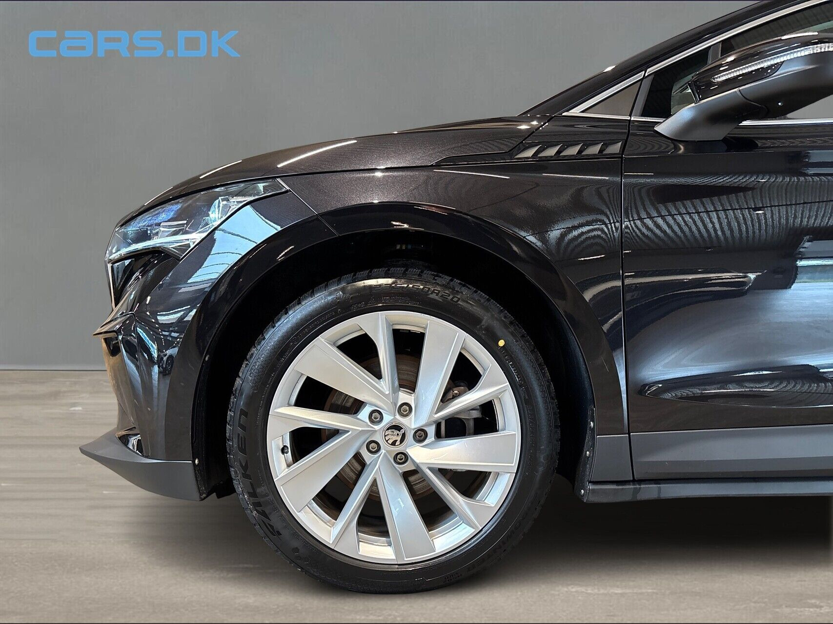 Sort Skoda Enyaq fra 2024