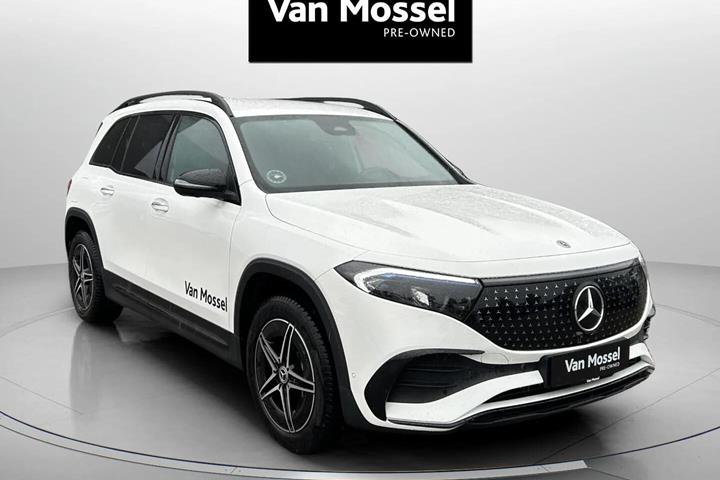 Hvid Mercedes EQB250+ fra 2025