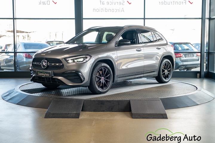 Grå Mercedes GLA250 e fra 2021