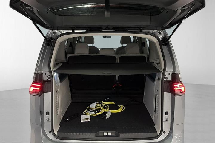 Sølv VW ID.Buzz fra 2024