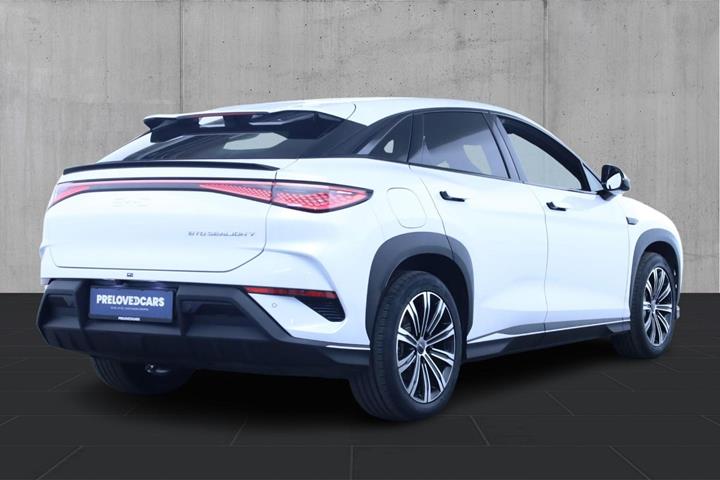 Hvid BYD Sealion 7 fra 2024