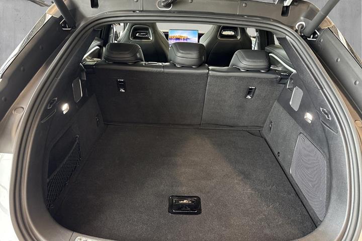 Hvid BYD Sealion 7 fra 2024