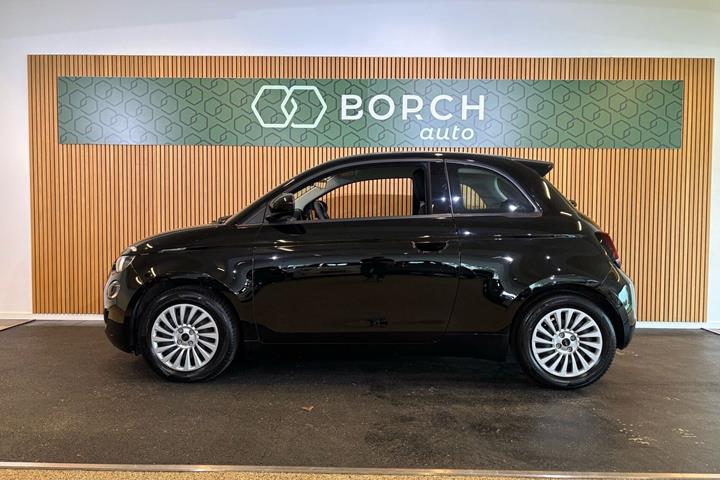 Sort Fiat 500e fra 2023