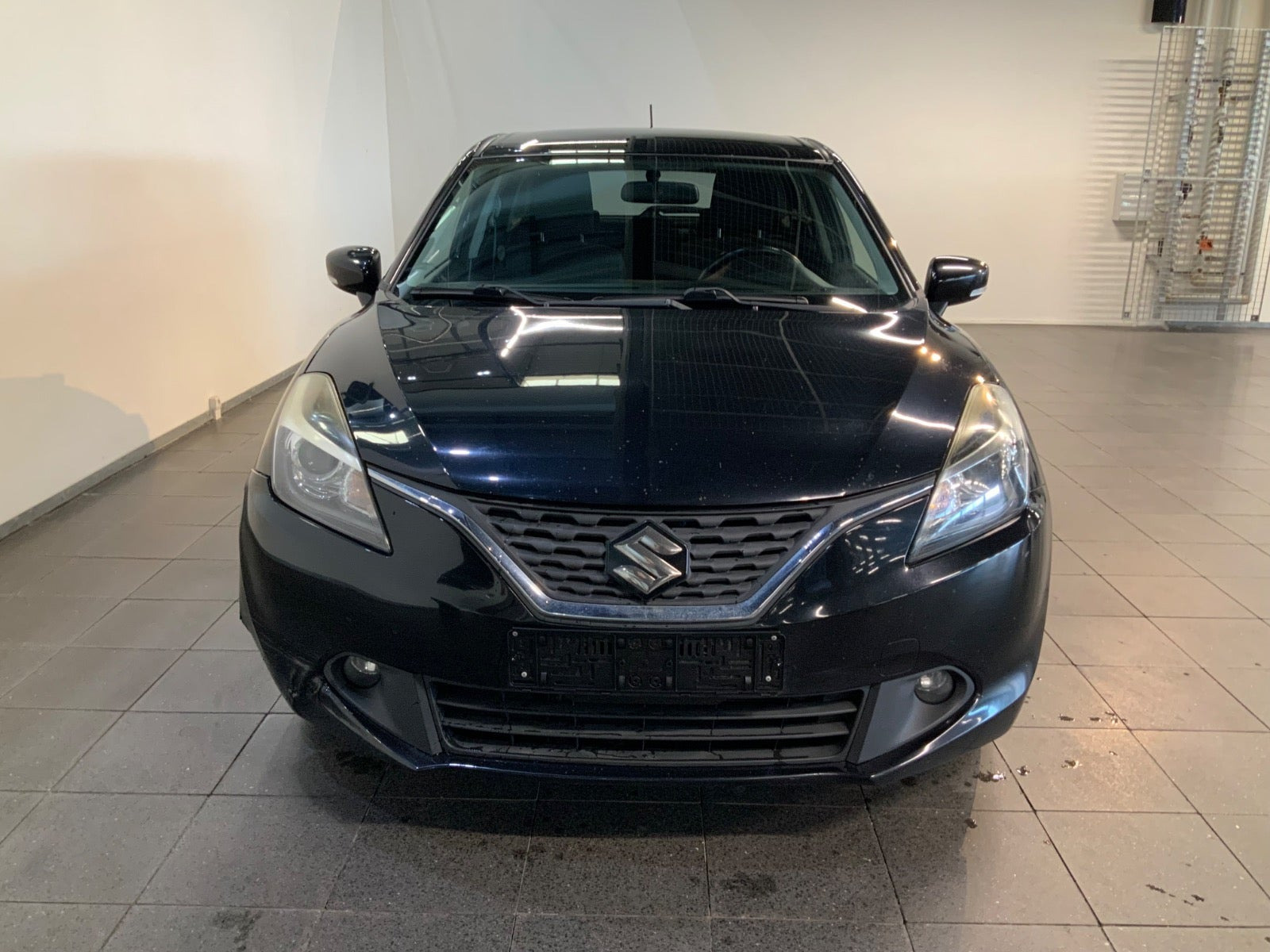 Sort Suzuki Baleno fra 2016