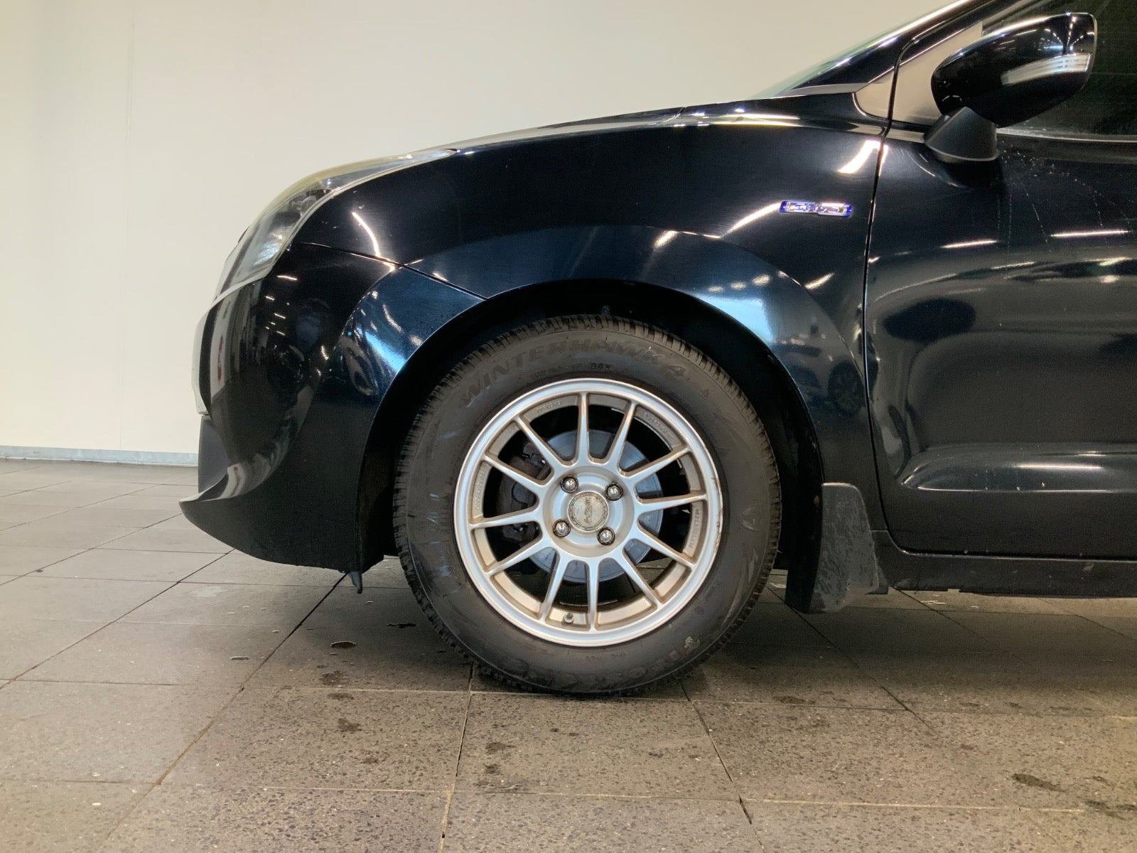 Sort Suzuki Baleno fra 2016