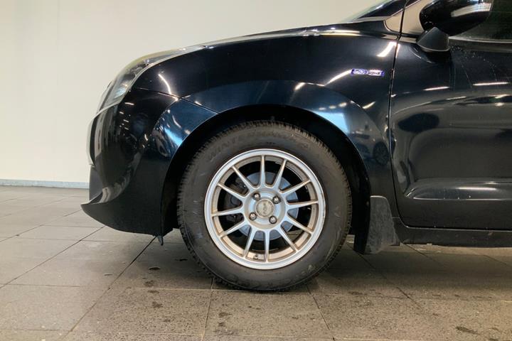 Sort Suzuki Baleno fra 2016