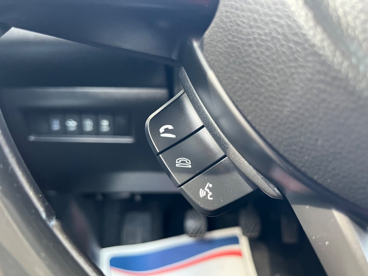 Grå Suzuki Swift fra 2020