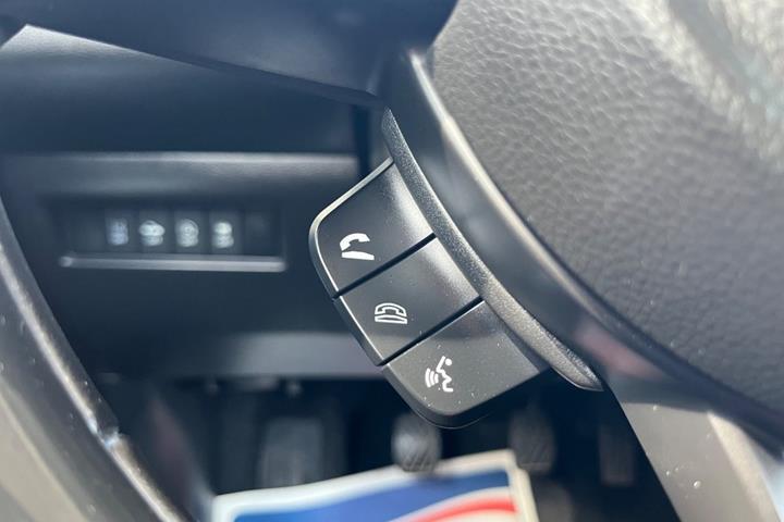 Grå Suzuki Swift fra 2020