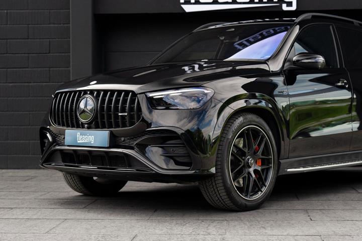 Sort Mercedes GLE53 fra 2024