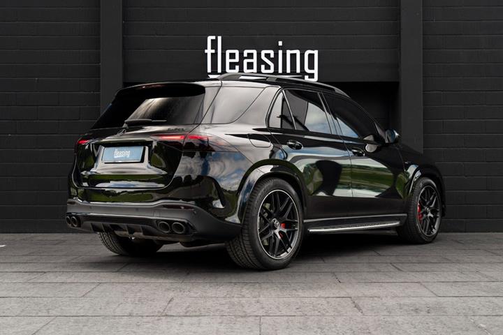 Sort Mercedes GLE53 fra 2024