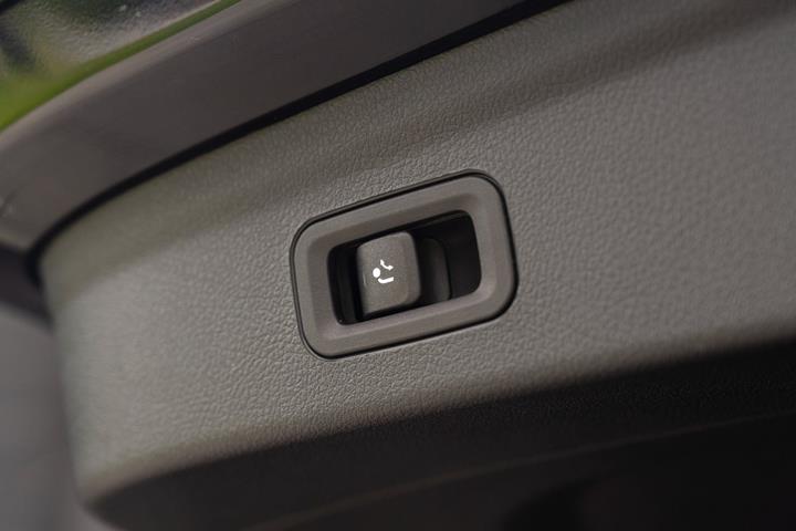 Sort Mercedes GLE53 fra 2024