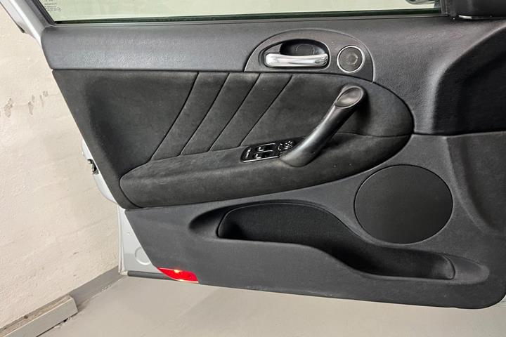 Sølv Alfa Romeo 147 fra 2005