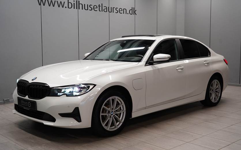 BMW 330e 2,0 Sport Line aut.