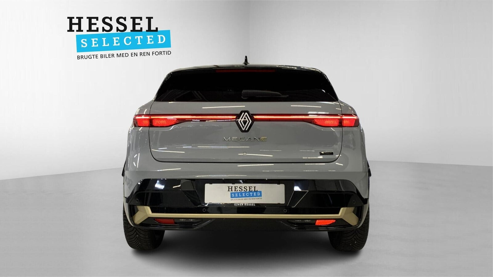 Grå Renault Megane E-Tech fra 2023