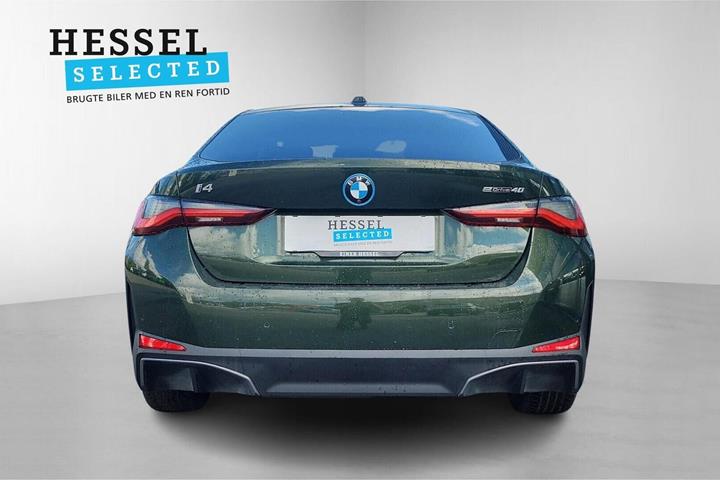 Grøn BMW i4 fra 2022