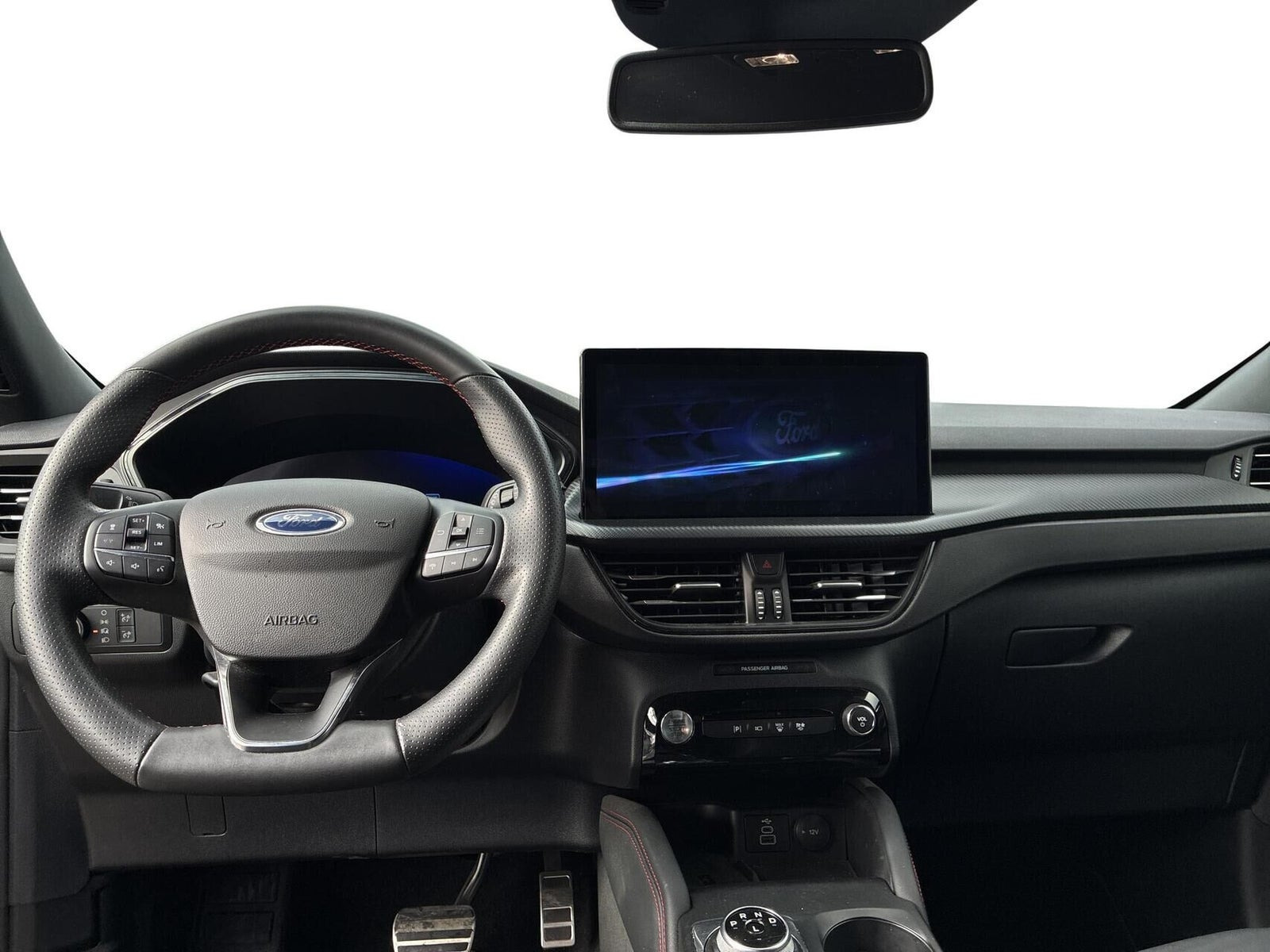 Sort Ford Kuga fra 2024