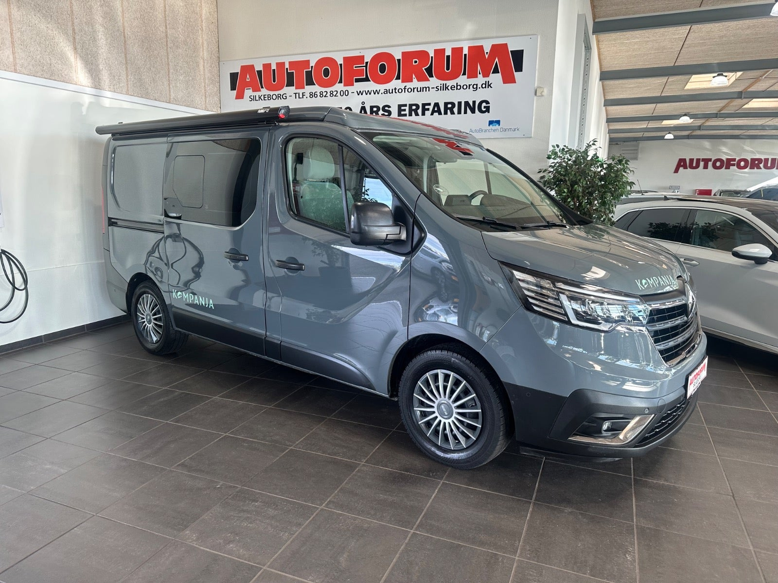 Renault Trafic 2,0 dCi 170 Kompanja aut.