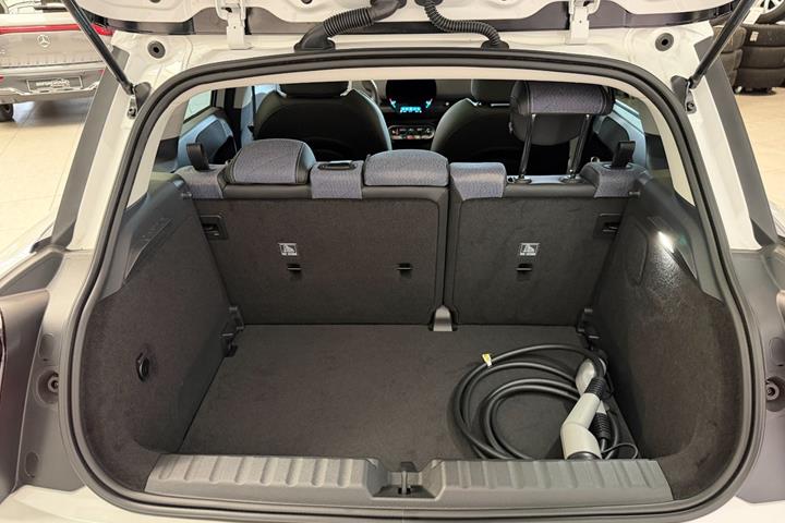 Hvid Mini Aceman SE fra 2025