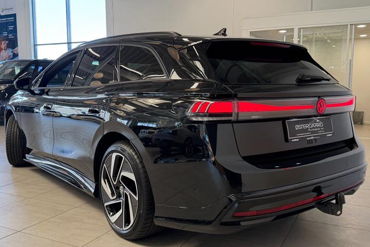 Sort VW ID.7 fra 2025