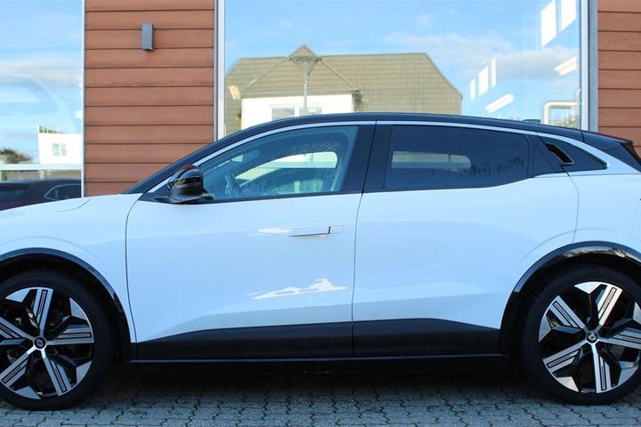 Hvid Renault Megane E-Tech fra 2024