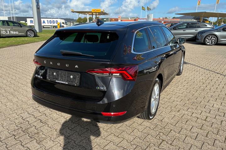 undefined Skoda Octavia fra 2024
