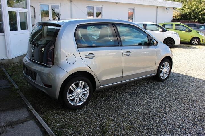 Sølv VW UP! fra 2019