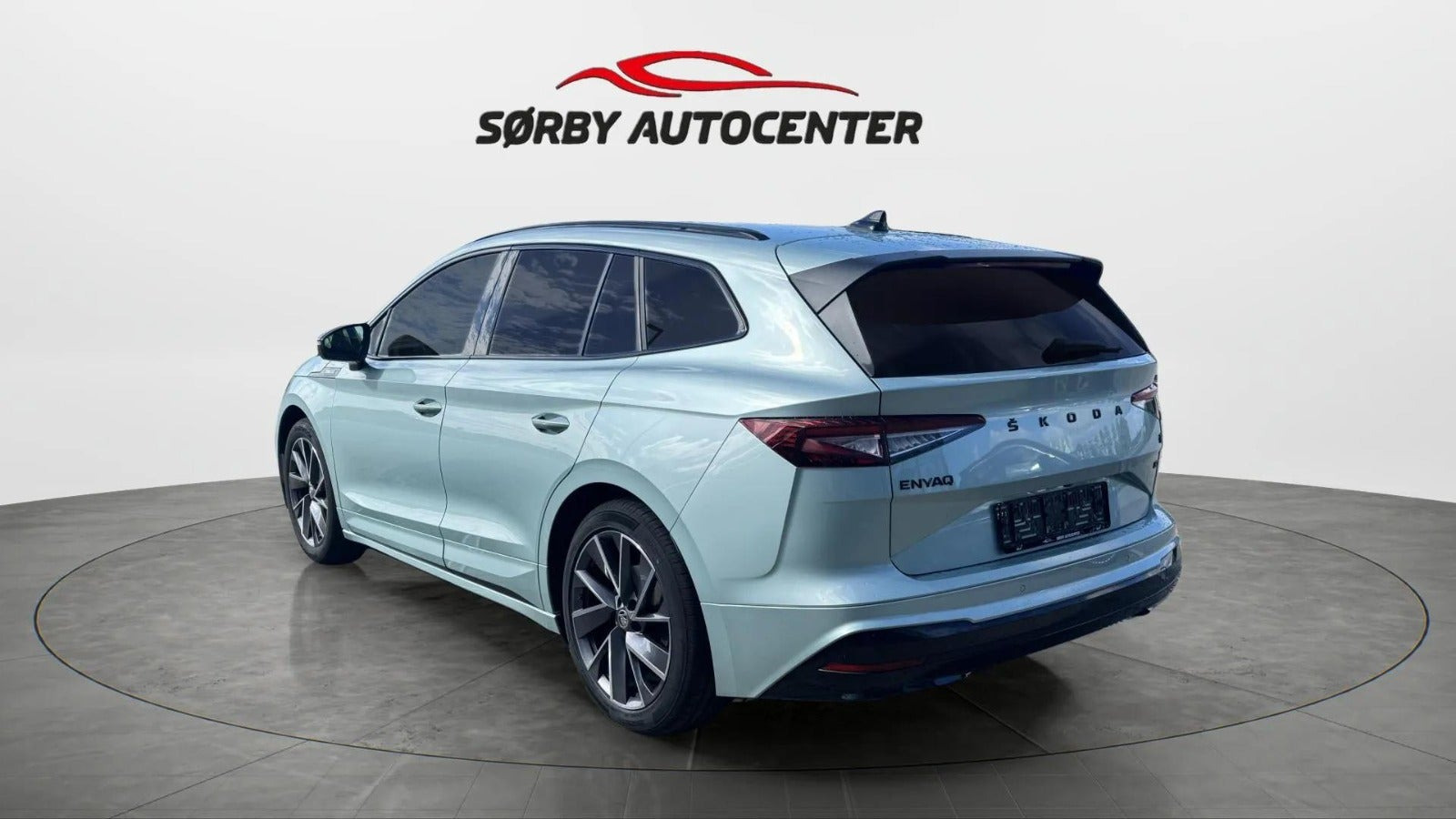 Sølv Skoda Enyaq fra 2023