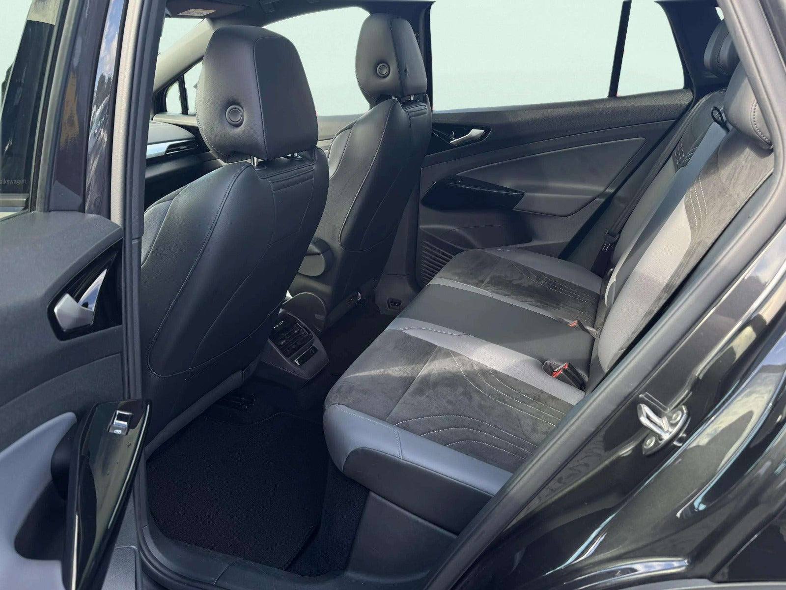 Sort VW ID.4 fra 2022