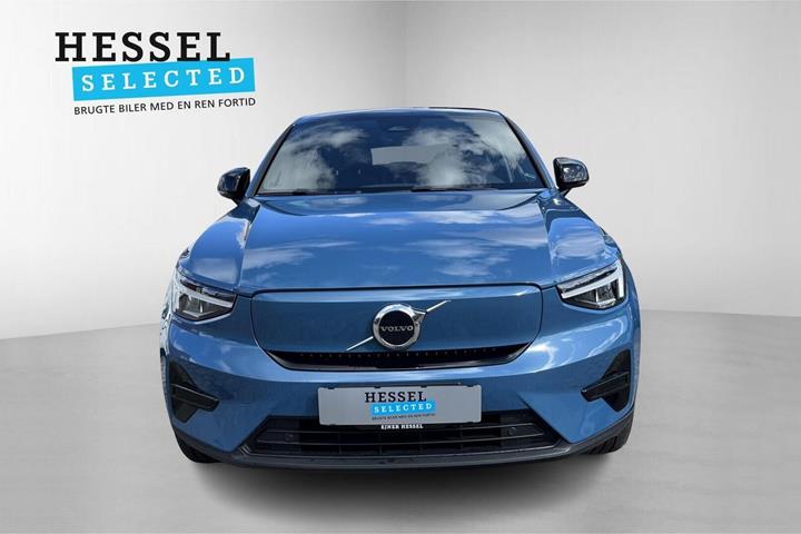 Blå Volvo C40 fra 2023