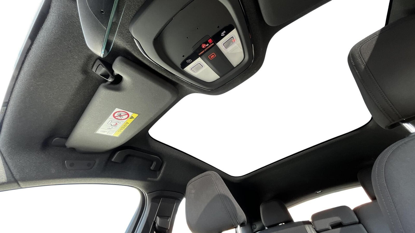 Blå Volvo C40 fra 2023