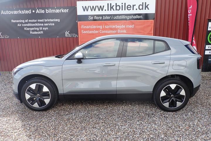 Grå Volvo EX30 fra 2025