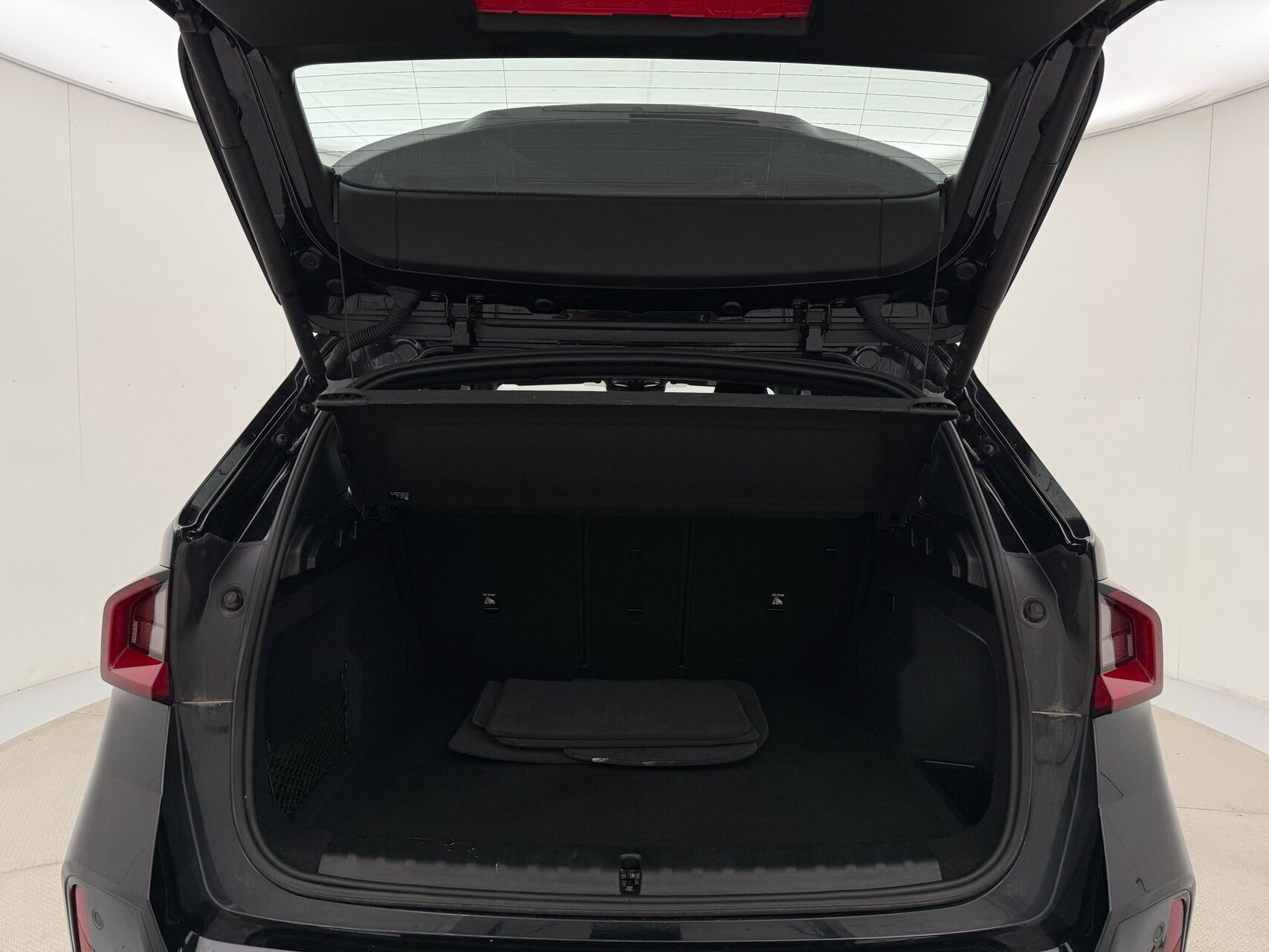 Sort BMW iX1 fra 2024