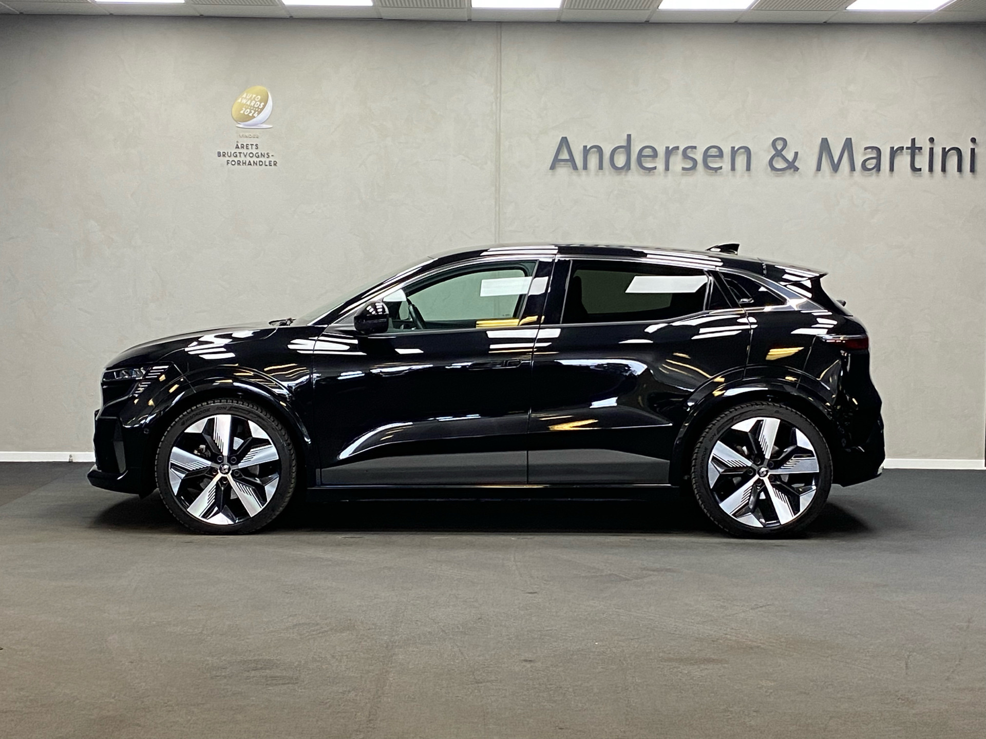 Sort Renault Mégane fra 2023