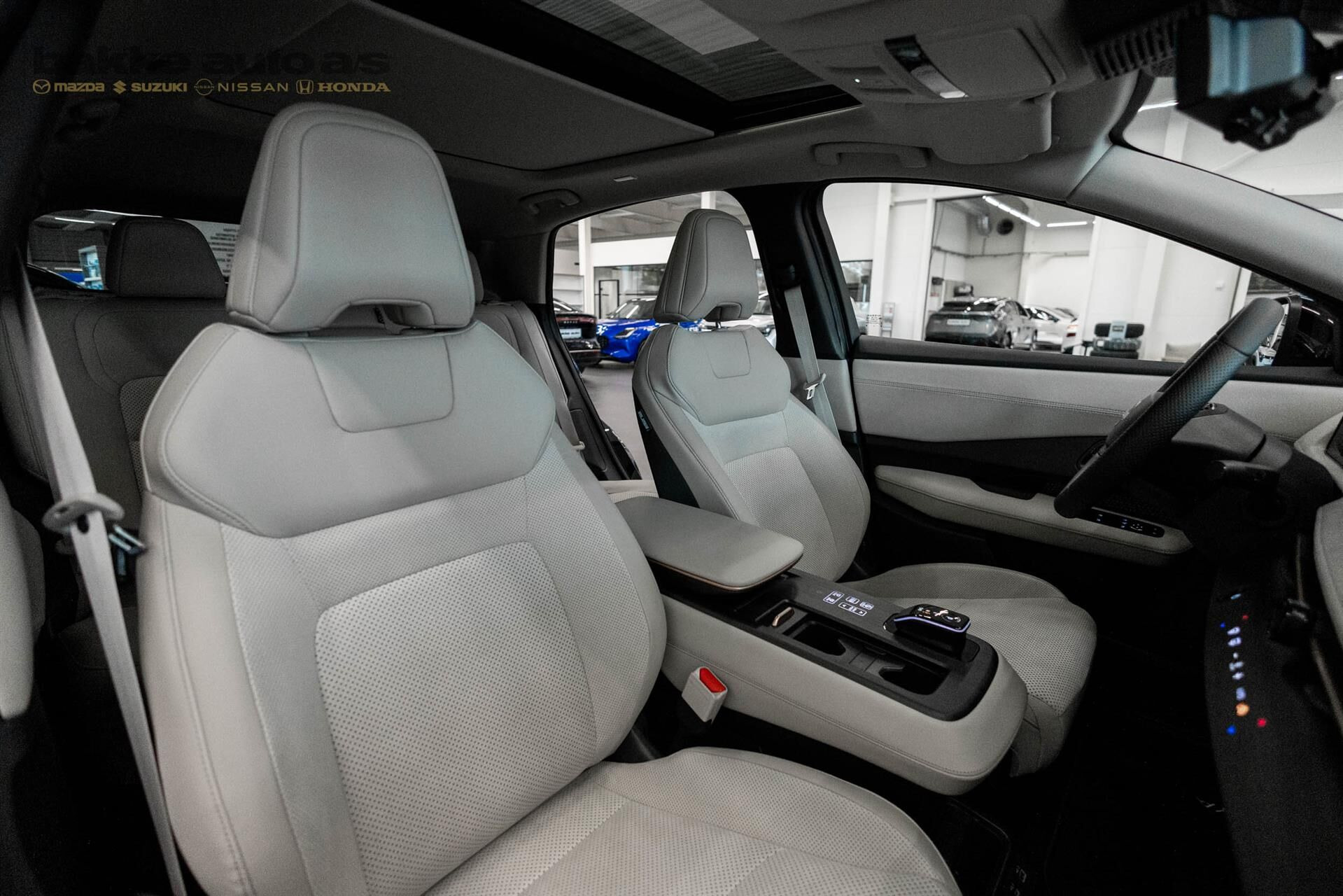 Sort Nissan Ariya fra 2026