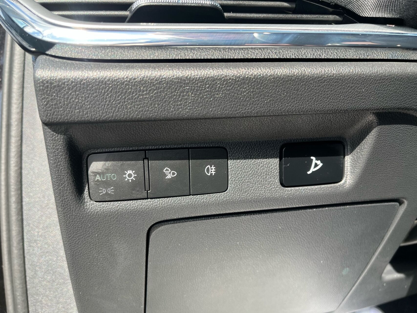 Sort Skoda Enyaq fra 2024