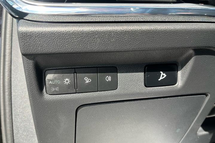 Sort Skoda Enyaq fra 2024